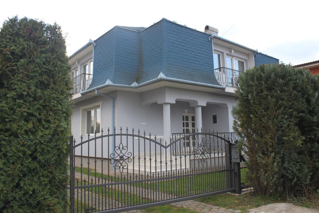 Orwa Apartmanok - Fenyofa Koez Zalakaros Exterior photo