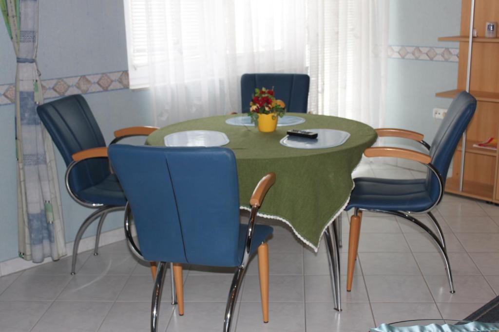 Orwa Apartmanok - Fenyofa Koez Zalakaros Room photo